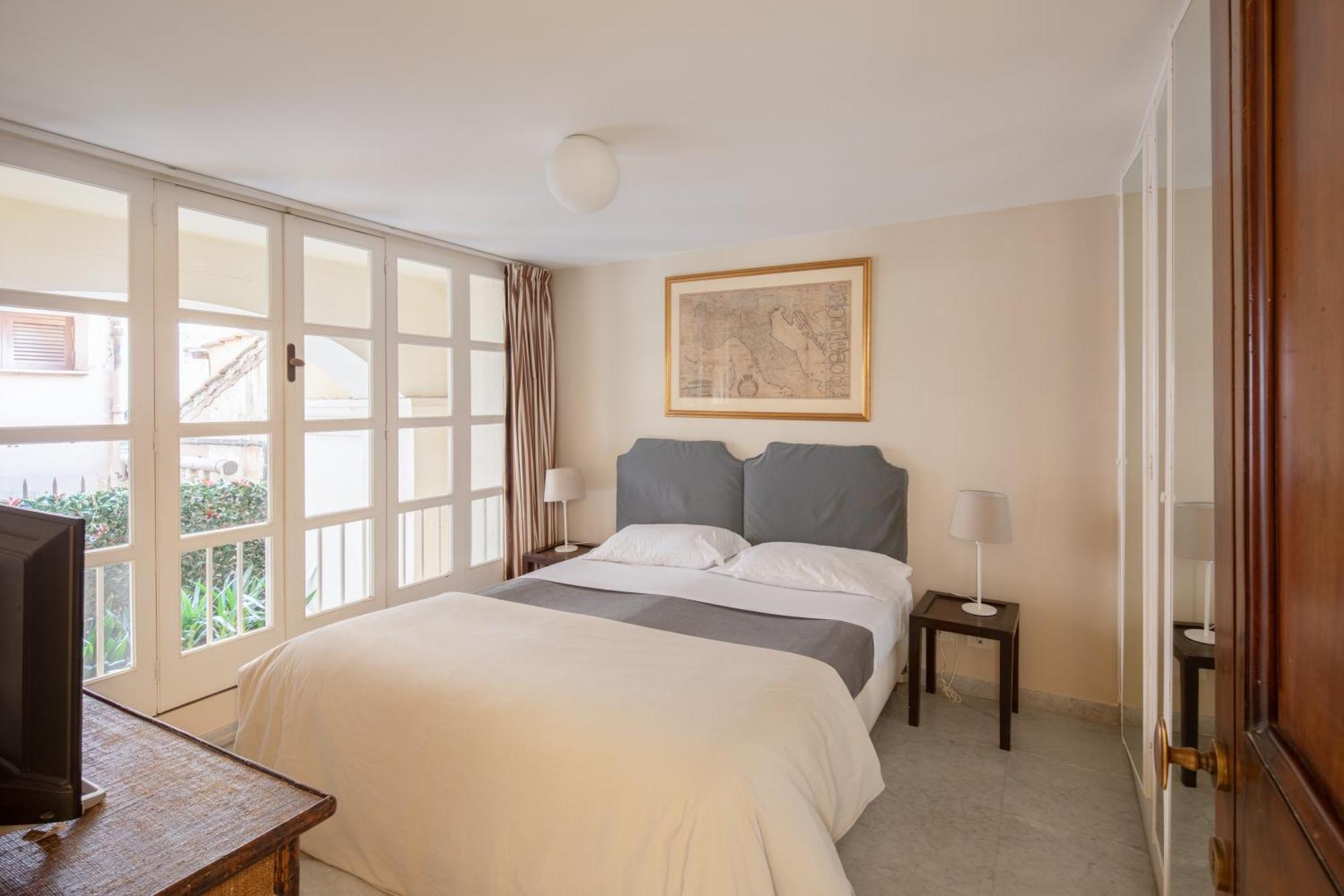 Maison Barchetta In Via Giulia - Piazza Navona Apartment *